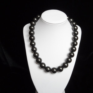 Shungite necklace – 16mm/27pcs.