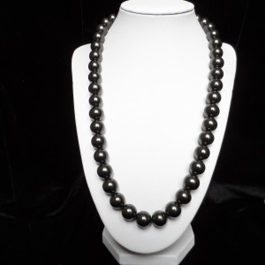 Shungite necklace – 12mm/42pcs.