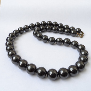 Shungite necklace – 12mm/42pcs.