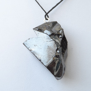 Noble (Elite) Shungite pendant