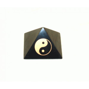 Shungite pyramid with print "Yin-Yang" (polished, 5 cm)