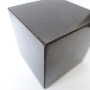 Shungite cube 3 cm, polished