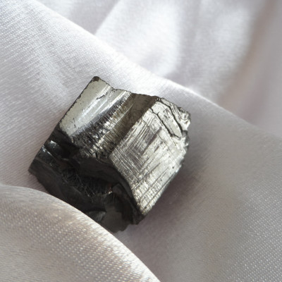 Noble (Elite) Shungite stone