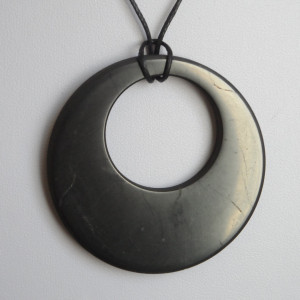 Shungite pendant «Hoop» (New) Shungite pendant «Hoop» (New)